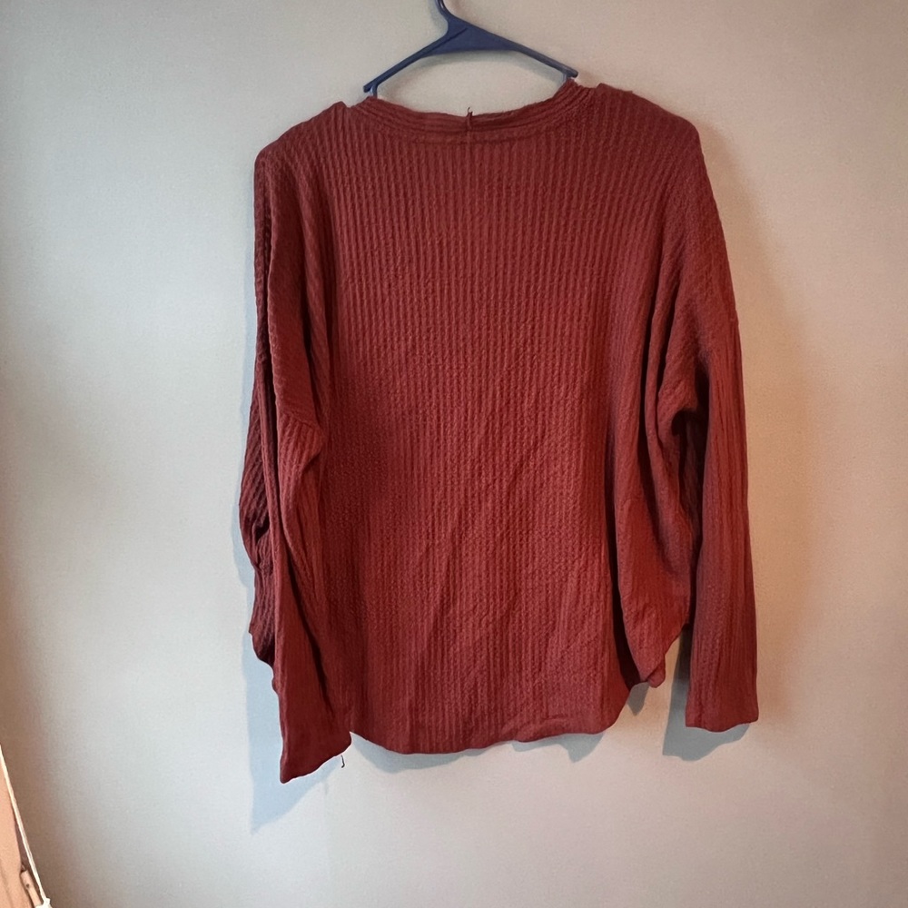 Sweater - Picture 3 of 3